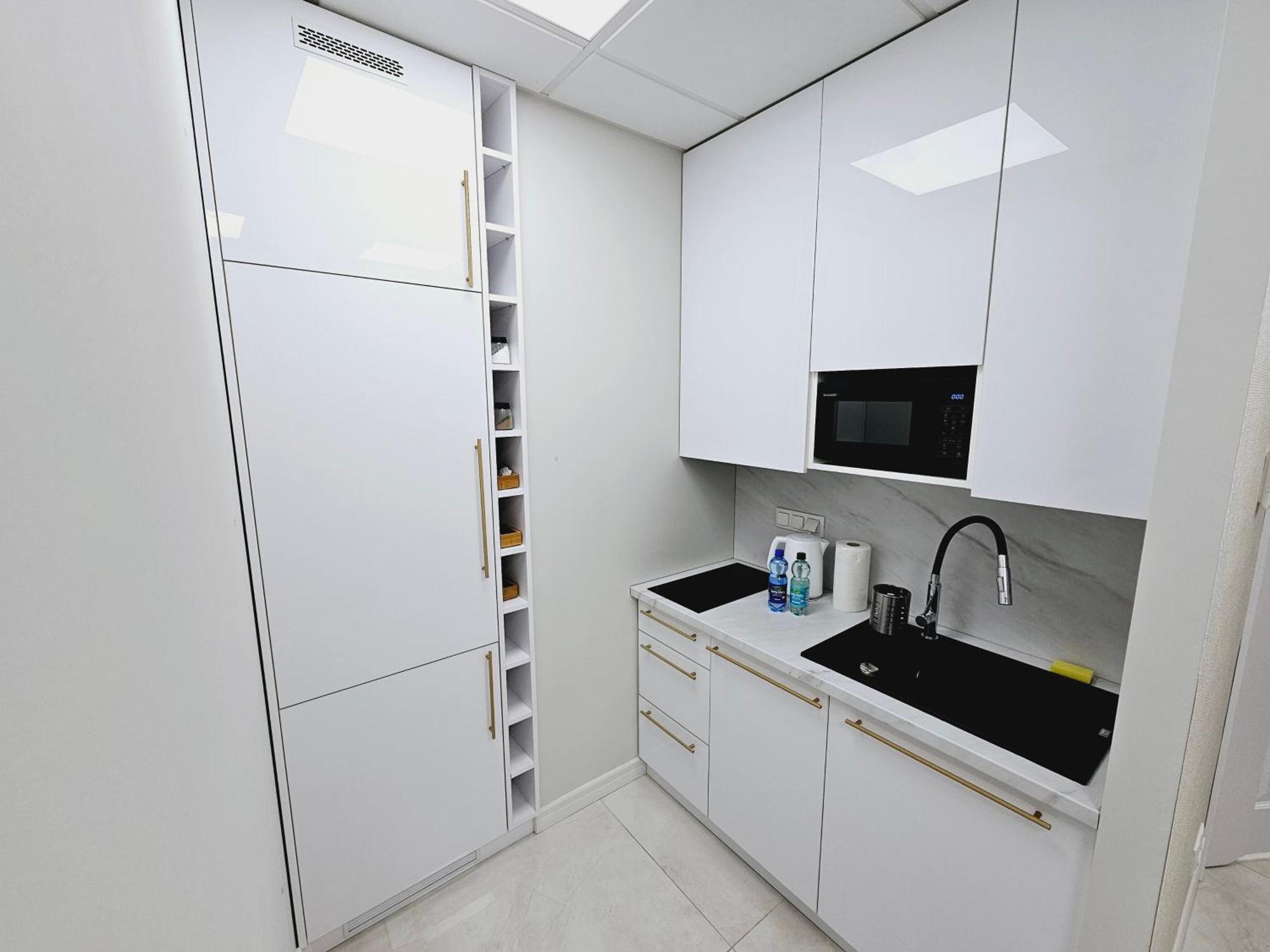 Apartamenty Wola Tower Varsovia Exterior foto