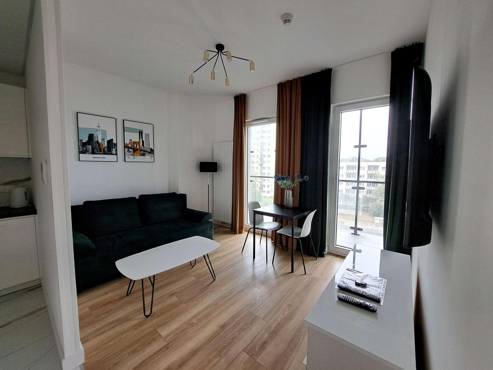 Apartamenty Wola Tower Varsovia Exterior foto